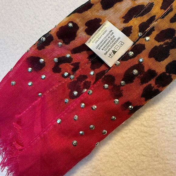 Large Leopard Spotted Scarf Bright Pink Accents Studded 27 x 100 NWT - Picture 9 of 14